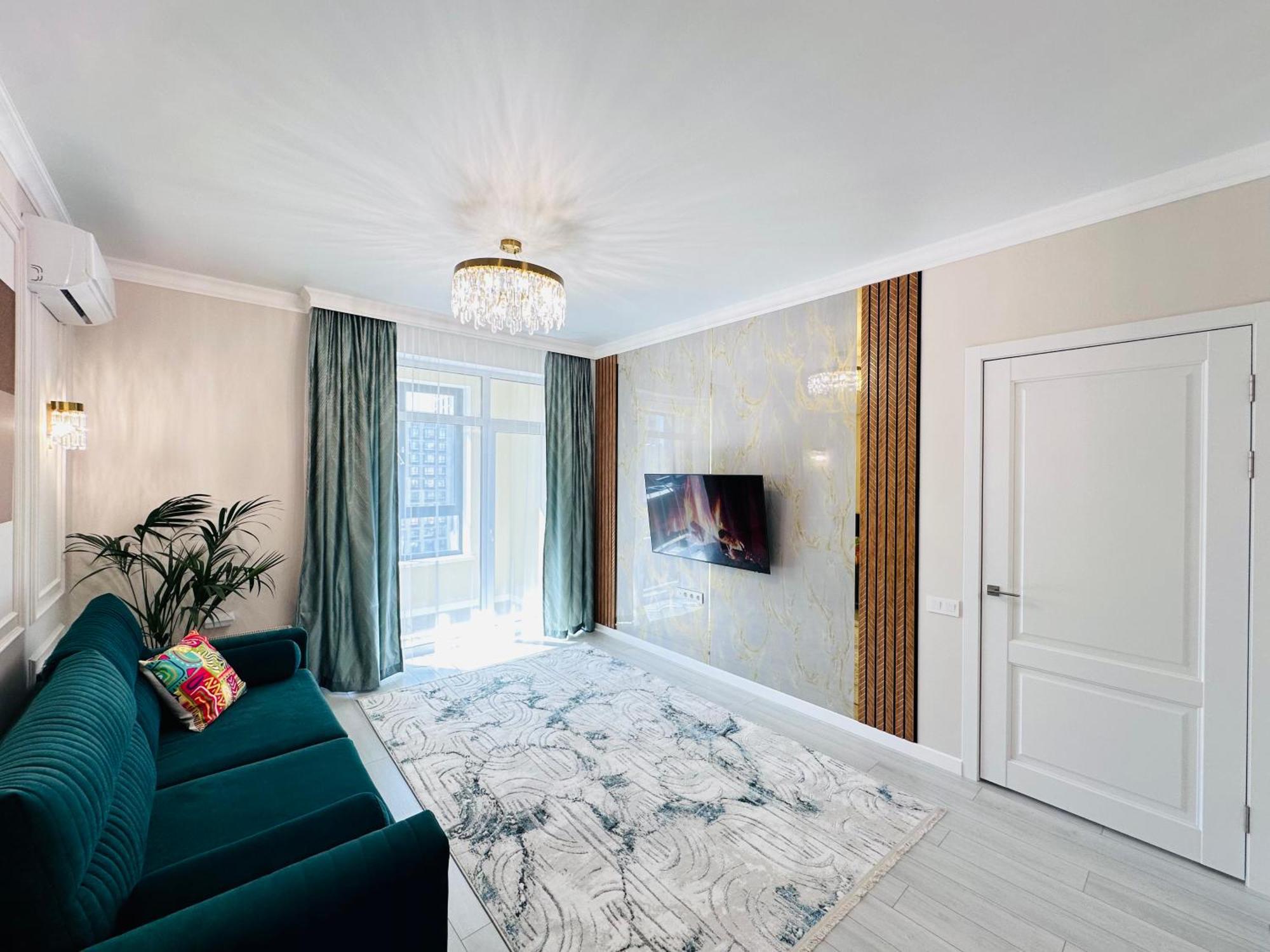 Grand Turan Business Apartments Astana Exterior photo